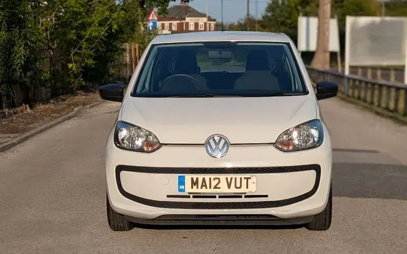Used VW up! 60 HP (44 kW) 2016 Hatchback