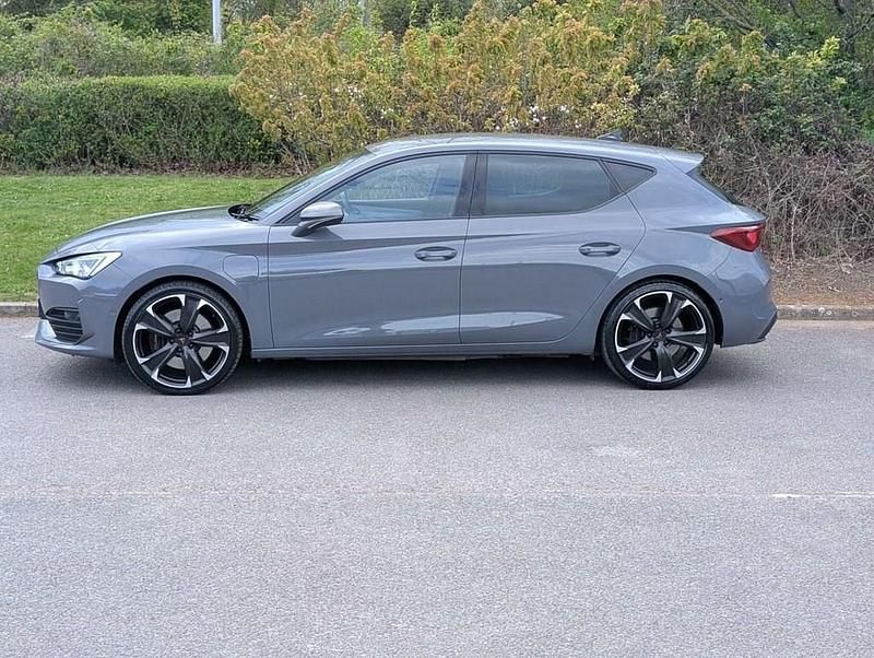 Used Cupra Leon VZ2 245 HP (180 kW) 2022 Grey Hatchback