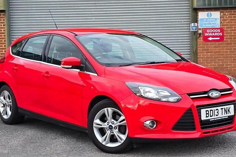 Red Used 2013 Ford Focus Zetec Hatchback | £3,195 (Good price) - Image 1/1