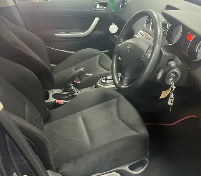 Używany Peugeot 308 S 2010 Szary Hatchback