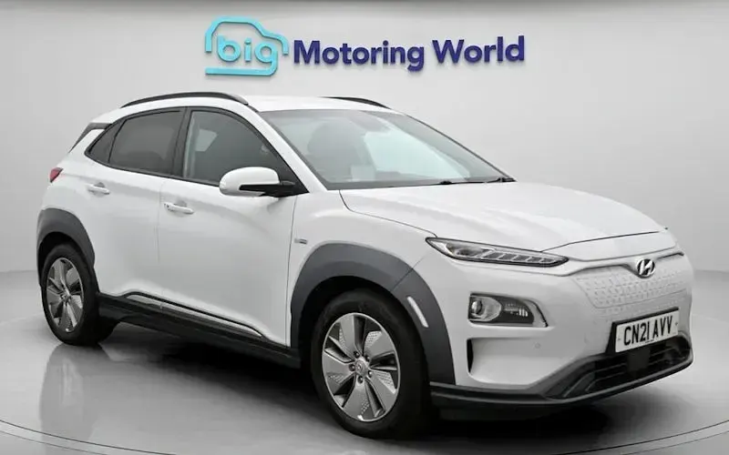 Used Hyundai Kona Premium SE 150 kW (204 HP) 2021 SUV