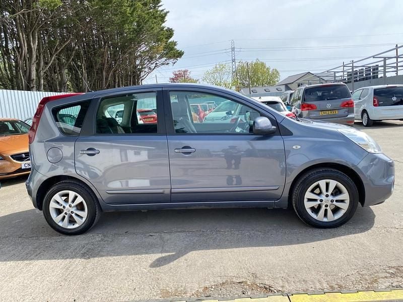 Used Nissan Note Acenta 110 HP (80 kW) 2010 Grey Hatchback