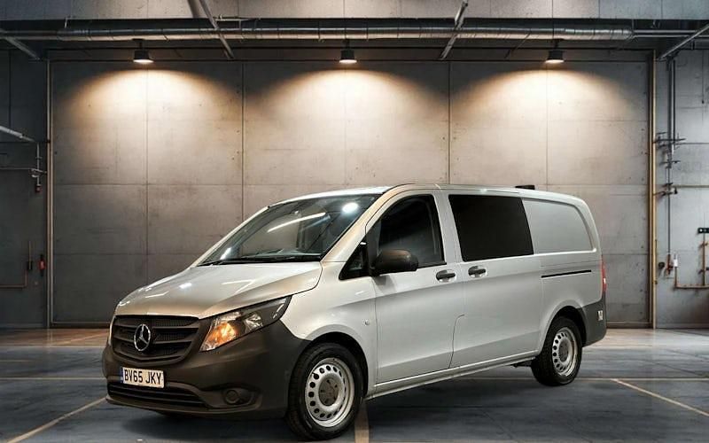 Usado Mercedes Vito 136 HP (100 kW) 2016 Van