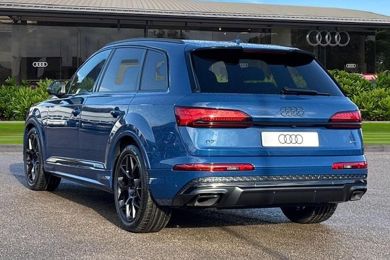 New Audi Q7 Black Edition 2025 Blue SUV