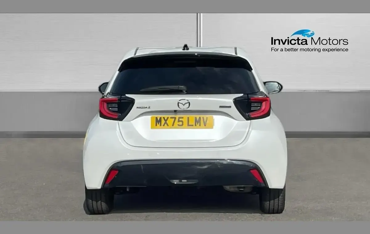 Używany Mazda 2 Homura-Line 113 KM (83 kW) 2026 Biały Hatchback