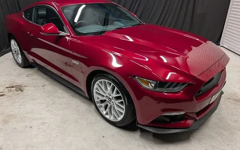 Used Ford Mustang GT Fastback 416 HP (305 kW) 2016 Red Coupe