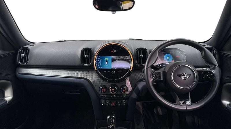 Usado Mini Cooper Countryman Exclusive 134 CV (98 kW) 2021 Negro SUV