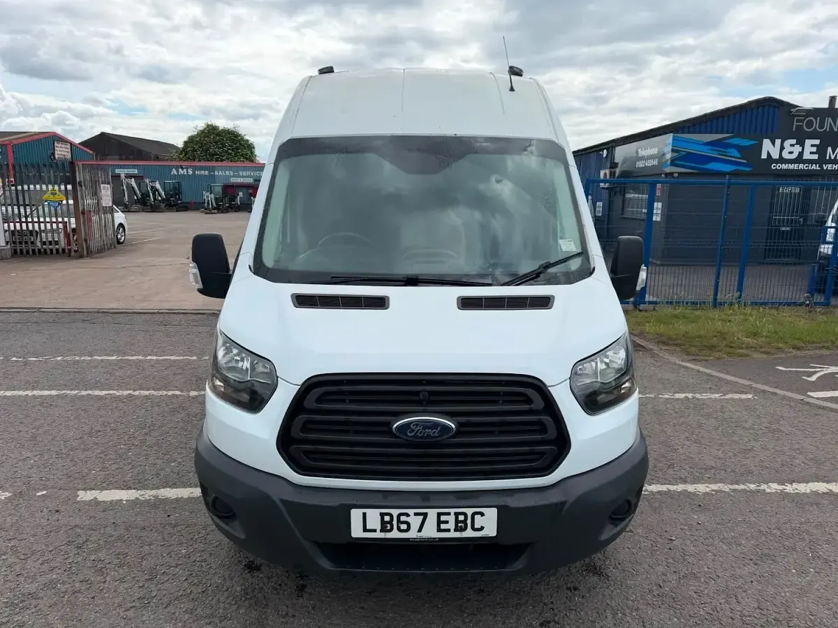 Used Ford Transit 2018 White Van