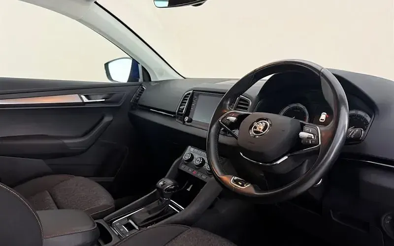 Used Skoda Karoq SE Drive 150 HP (110 kW) 2021 Blue SUV