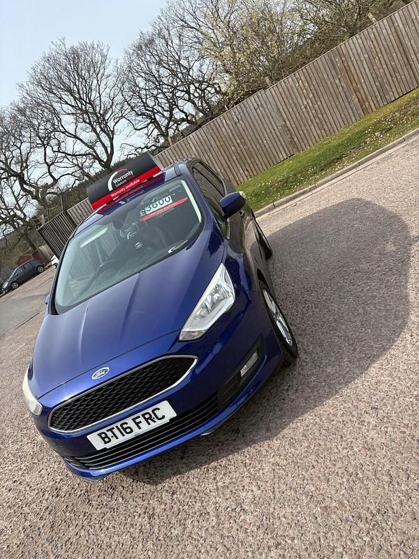 Used Ford Grand C-Max Zetec 120 HP (88 kW) 2016 Blue MPV