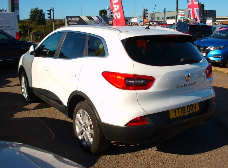 Used Renault Kadjar Dynamique 110 HP (80 kW) 2018 White SUV