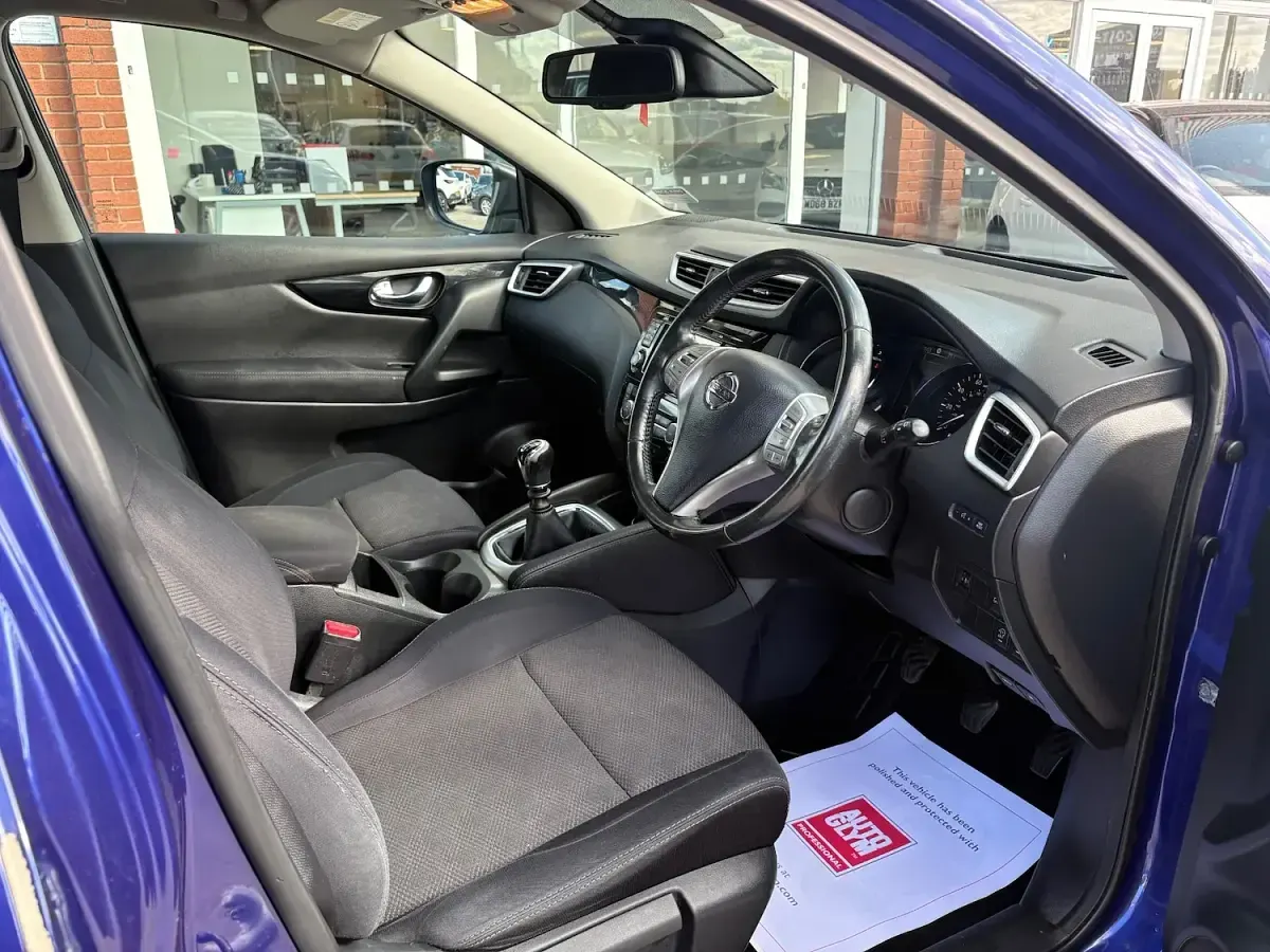 Used Nissan Qashqai Acenta Premium 110 HP (80 kW) 2014 Blue SUV