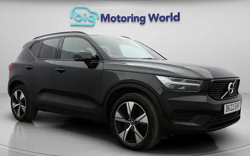 Usado Volvo XC40 Plus 211 HP (155 kW) 2021 SUV