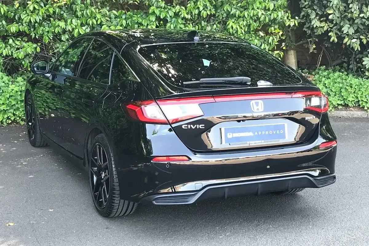 Used Honda Civic Advance 143 HP (105 kW) 2024 Crystal black
