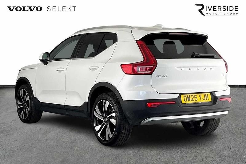 Used Volvo XC40 Ultra 2025 White SUV