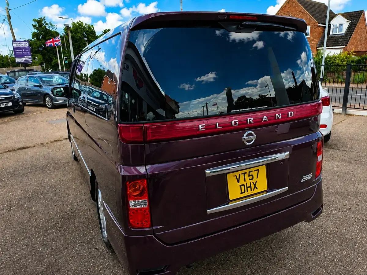 Used Nissan Elgrand 2023 Mauve/purple MPV