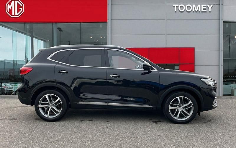 Used MG HS Exclusive 162 HP (119 kW) 2023 Black SUV