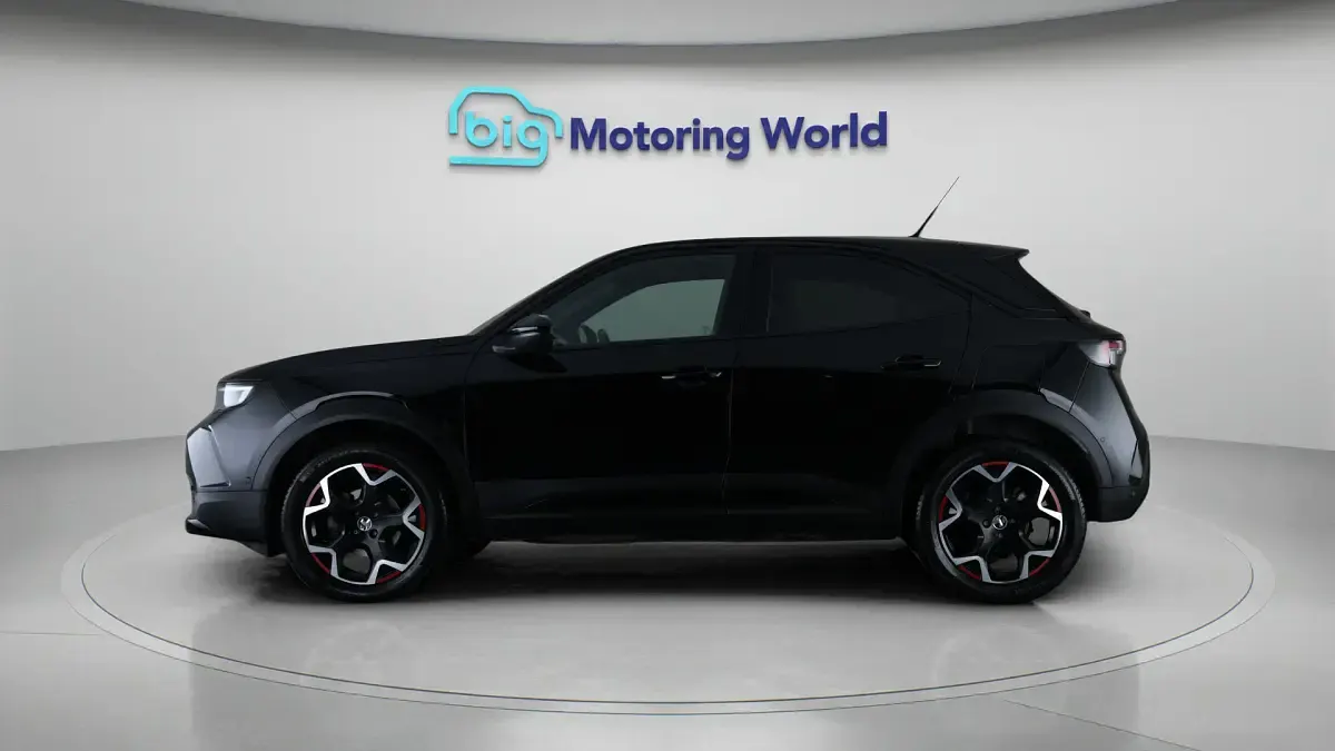 Used Vauxhall Mokka SRi 130 HP (95 kW) 2022 Black SUV