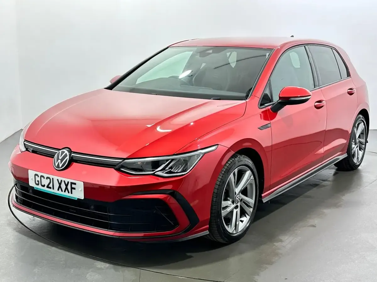 Second-hand VW Golf VIII R-line 2021 Roșu Hatchback