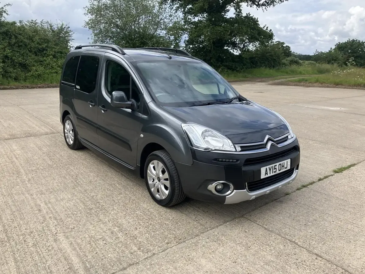 Used Citroën e-Berlingo XTR 115 HP (84 kW) 2015 Grey MPV