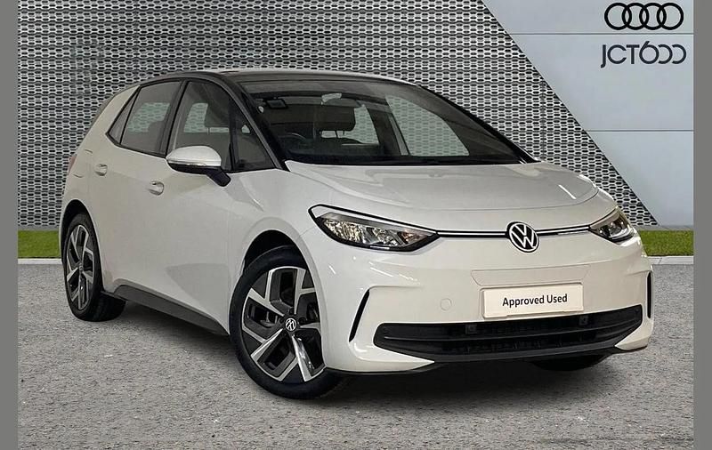 Used VW ID.3 Pro 150 kW (204 HP) 2025 White Hatchback