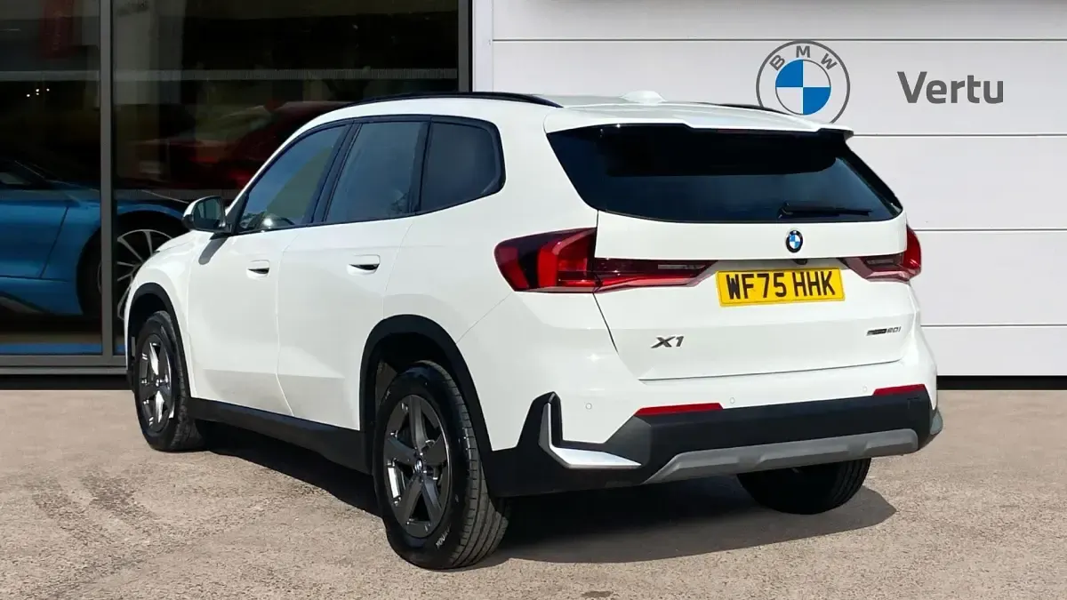 Usado BMW X1 Sport Line 170 HP (125 kW) 2025 Branco SUV