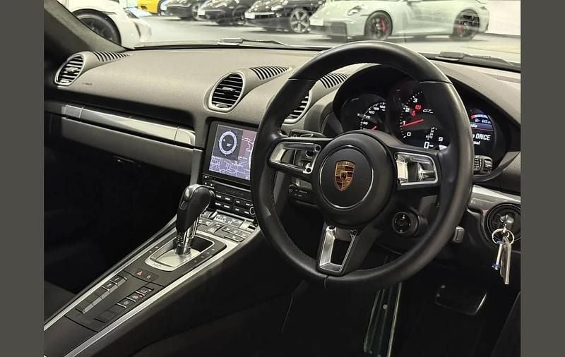 Used Porsche Cayman 394 HP (289 kW) 2022 Silver Coupe