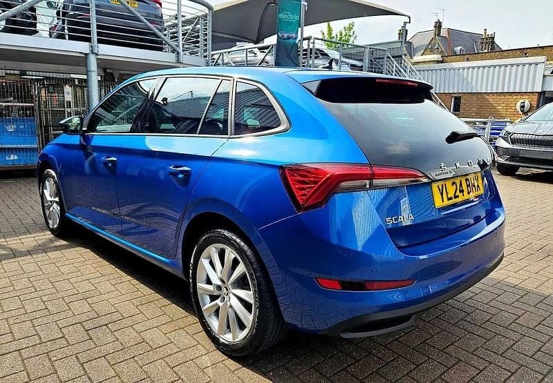 Used Skoda 110 R SE L 81 HP (59 kW) 2024 Race blue metallic Estate