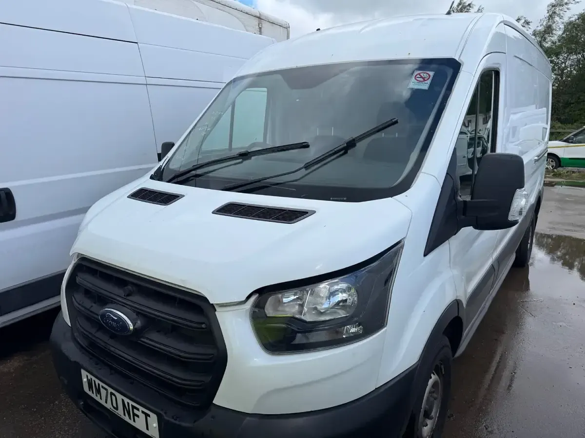 Used Ford Transit 130 HP (95 kW) 2021 White Van