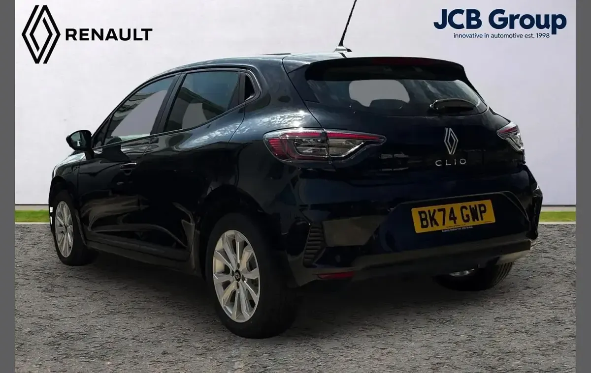 Used Renault Clio V Evolution 143 HP (105 kW) 2024 Black Hatchback