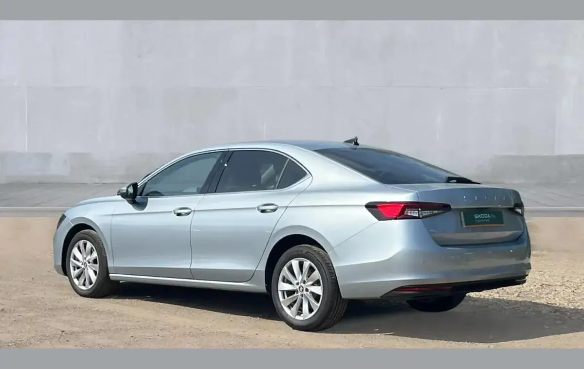 Used Skoda Superb SE Technology 150 HP (110 kW) 2026 Silver Hatchback