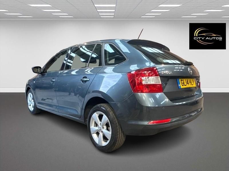 Used Skoda Rapid SE 90 HP (66 kW) 2014 Grey Hatchback
