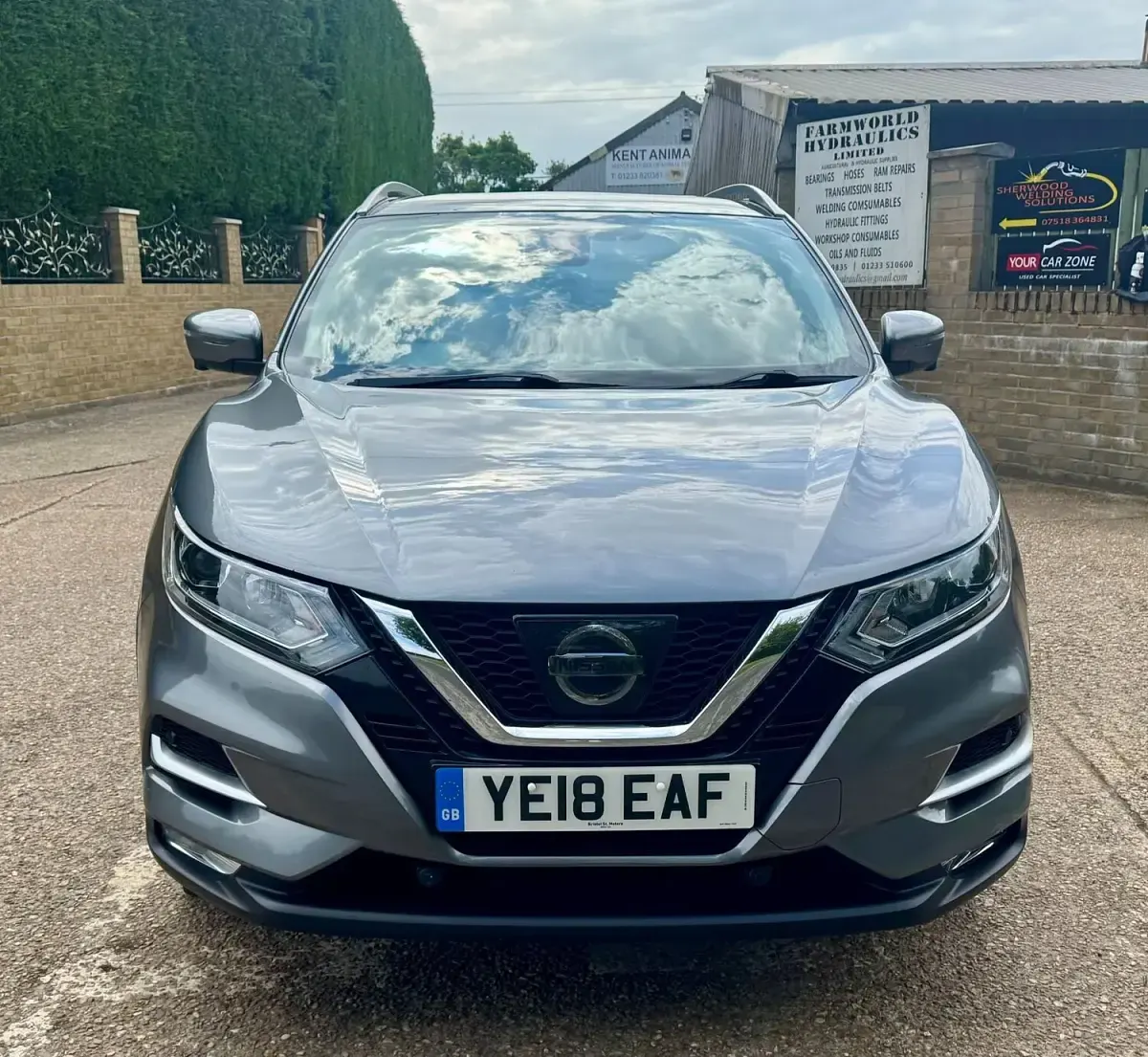 Used Nissan Qashqai N-Connecta 2018 Grey SUV