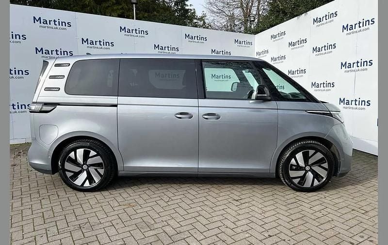 Used VW ID. Buzz Pro 147 kW (200 HP) 2023 Silver MPV