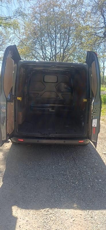 Usado Ford Transit Custom Trend 130 HP (95 kW) 2017 Cinzento Van