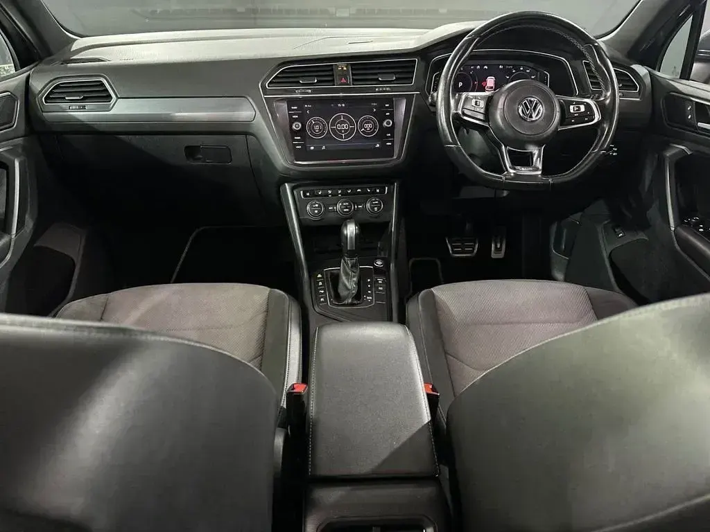 Used VW Tiguan R-line 150 HP (110 kW) 2019 Grey SUV