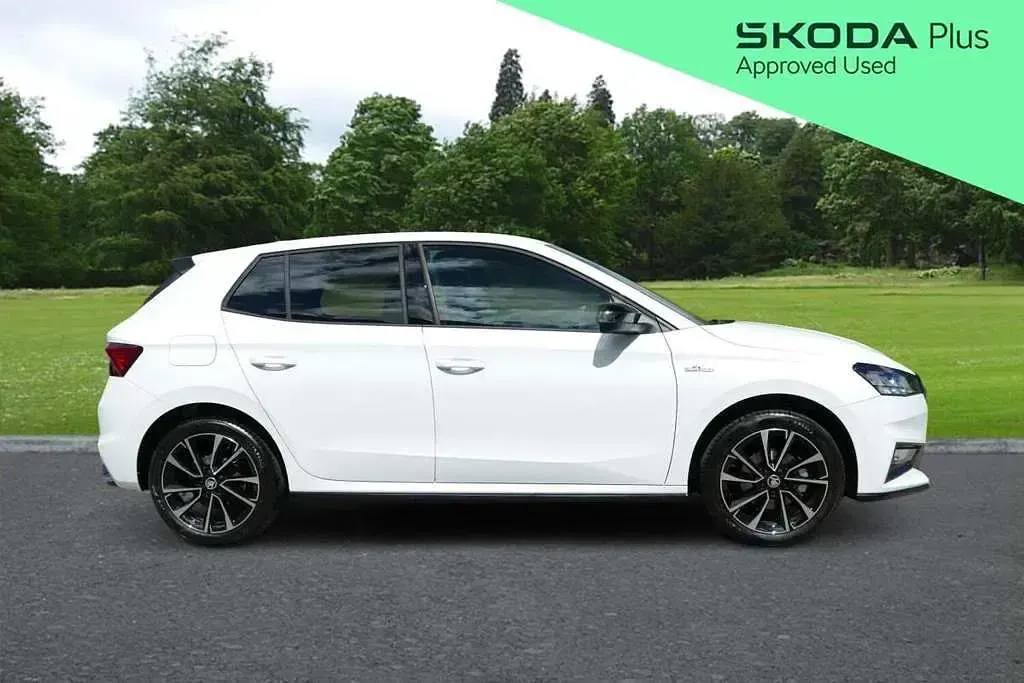 Used Skoda Fabia Monte Carlo 113 HP (83 kW) 2024 White Hatchback