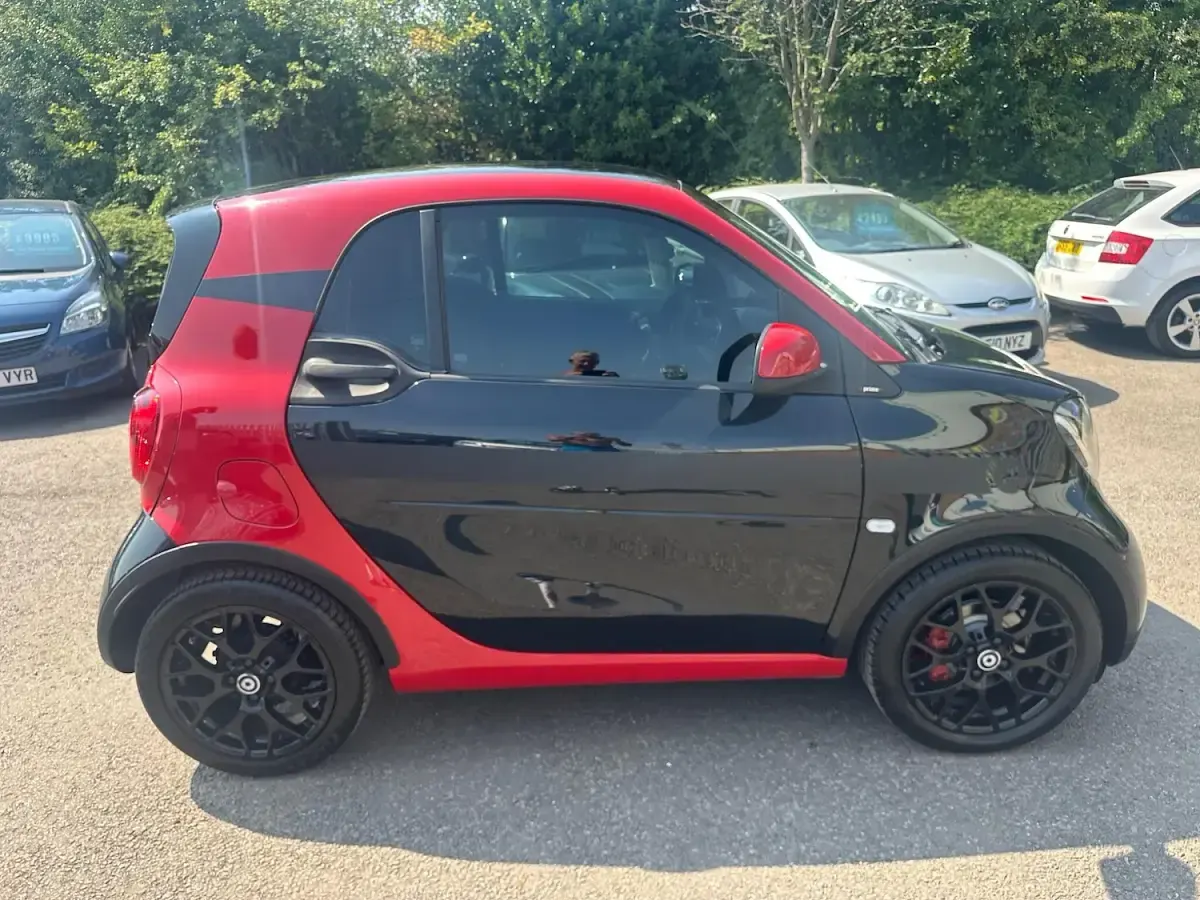 Used Smart ForTwo Coupé Prime 90 HP (66 kW) 2017 Black Coupe