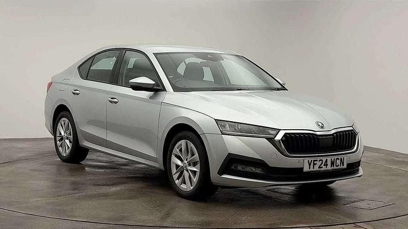 Silver Used 2024 Skoda Octavia SE Technology Hatchback | £19,700 (Fair price) - Image 1/4