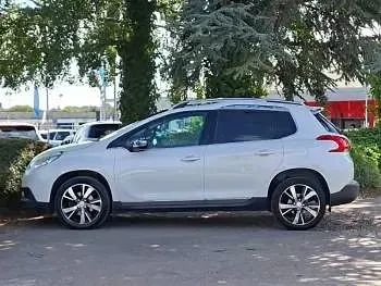 Used Peugeot 2008 92 HP (67 kW) 2013 White SUV