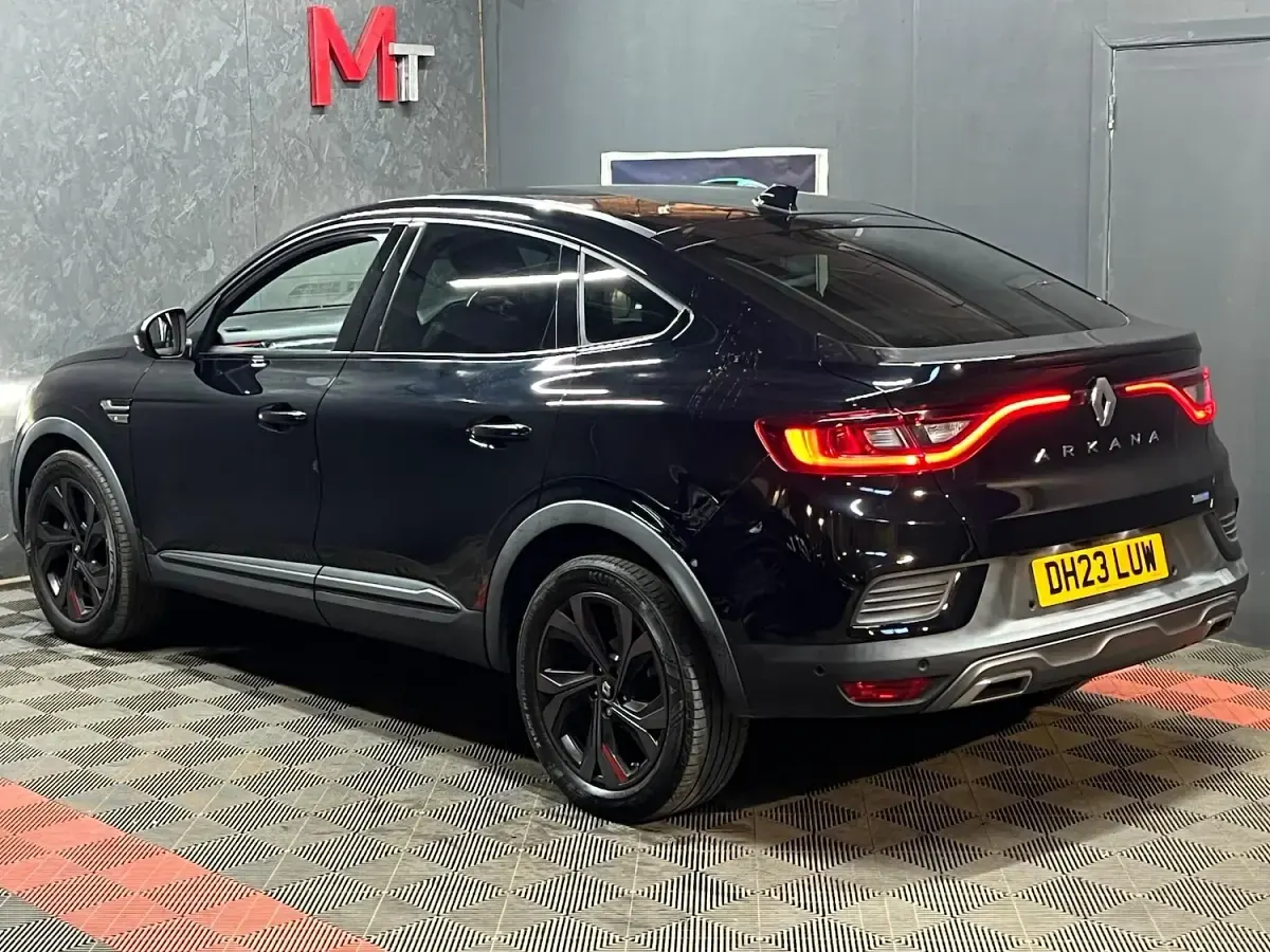 Used Renault Arkana R.S. 2023 Black SUV