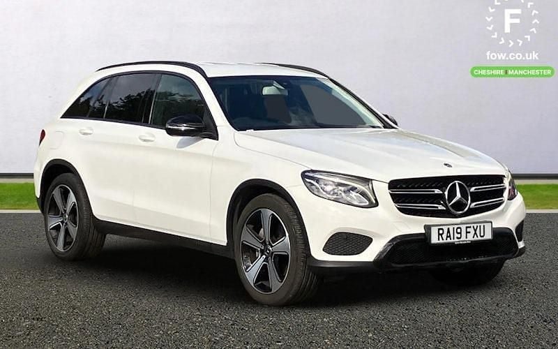 White Used 2019 Mercedes GLC250 Urban Estate | £22,399 (Super price) - Image 1/4