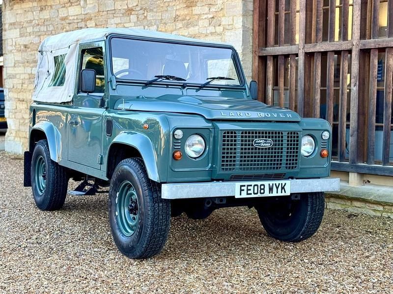 Green Used 2008 Land Rover Defender Pickup | £23,995 (Expensive) - Image 1/4