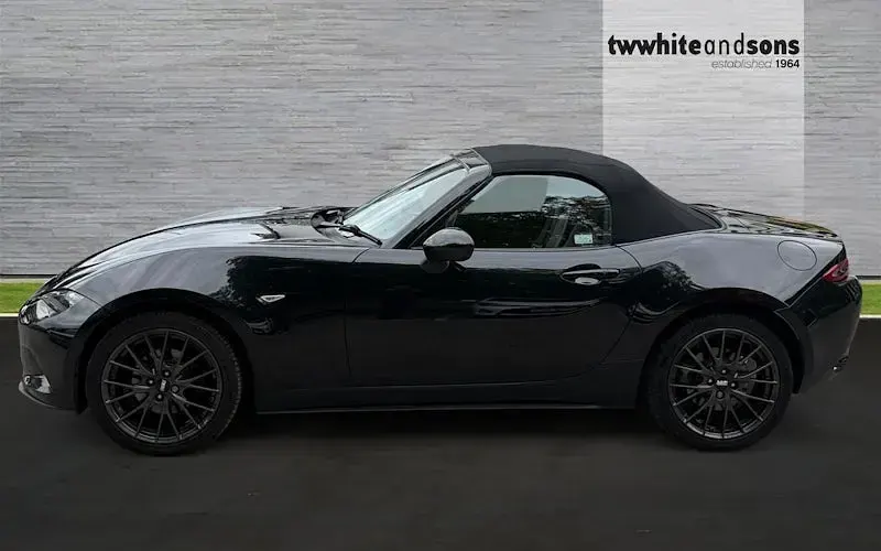 Used Mazda MX5 Inclusive 184 HP (135 kW) 2022 Cabriolet