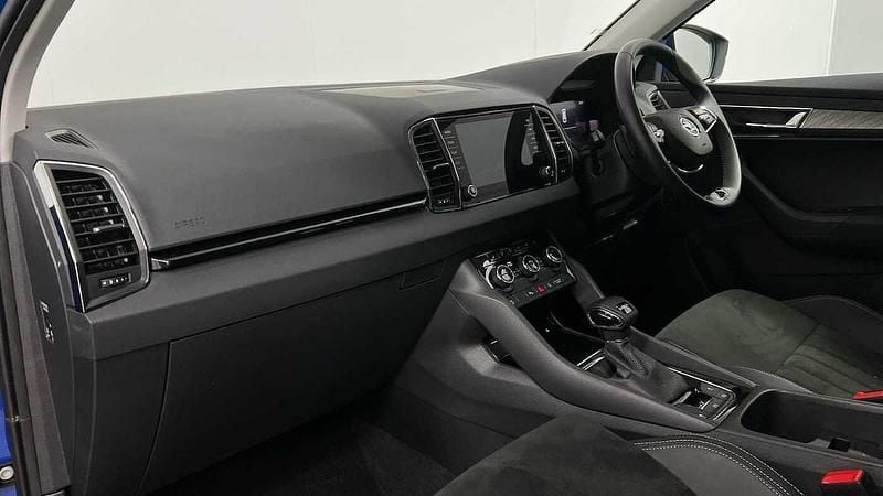 Used Skoda Karoq SE L 150 HP (110 kW) 2024 Blue SUV