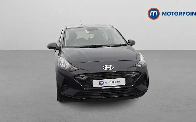 Gebraucht Hyundai i10 Advanced 63 PS (46 kW) 2025 Grau Kleinwagen
