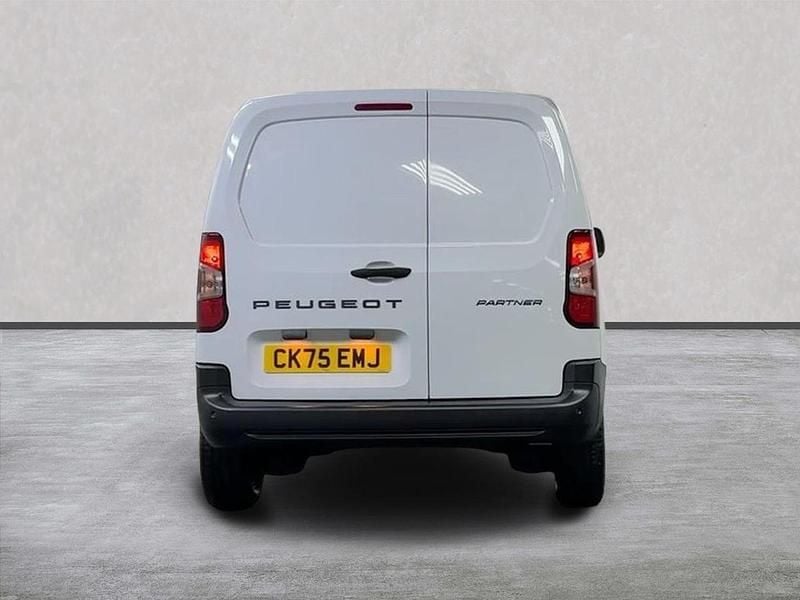 New Peugeot Partner 101 HP (74 kW) 2025 White MPV