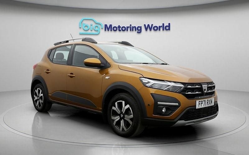 Used Dacia Sandero Prestige 91 HP (66 kW) 2022 Orange Hatchback