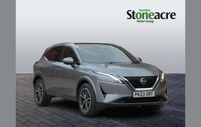 Grey Used 2023 Nissan Qashqai Tekna SUV | £21,995 (A bit pricey) - Image 1/2