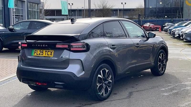 New Citroën e-C4 113 kW (154 HP) 2025 Red Hatchback